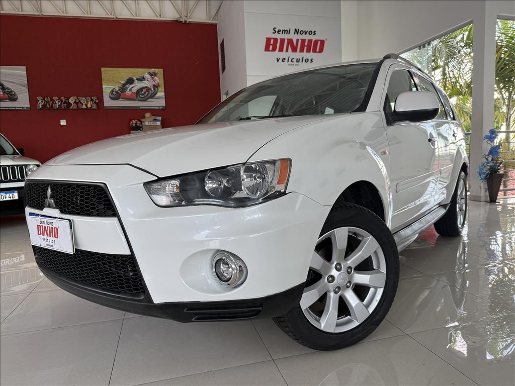 MITSUBISHI Outlander - Foto