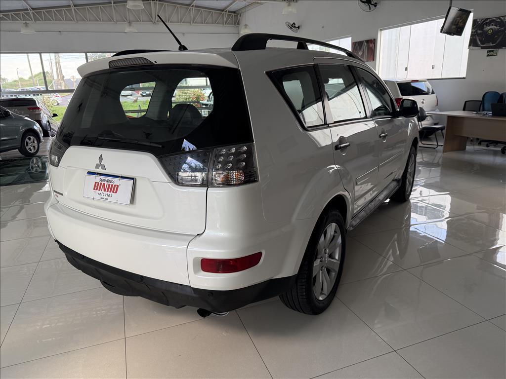 MITSUBISHI Outlander - Foto