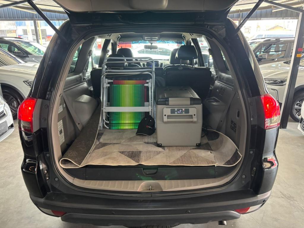 MITSUBISHI Pajero Dakar - Foto