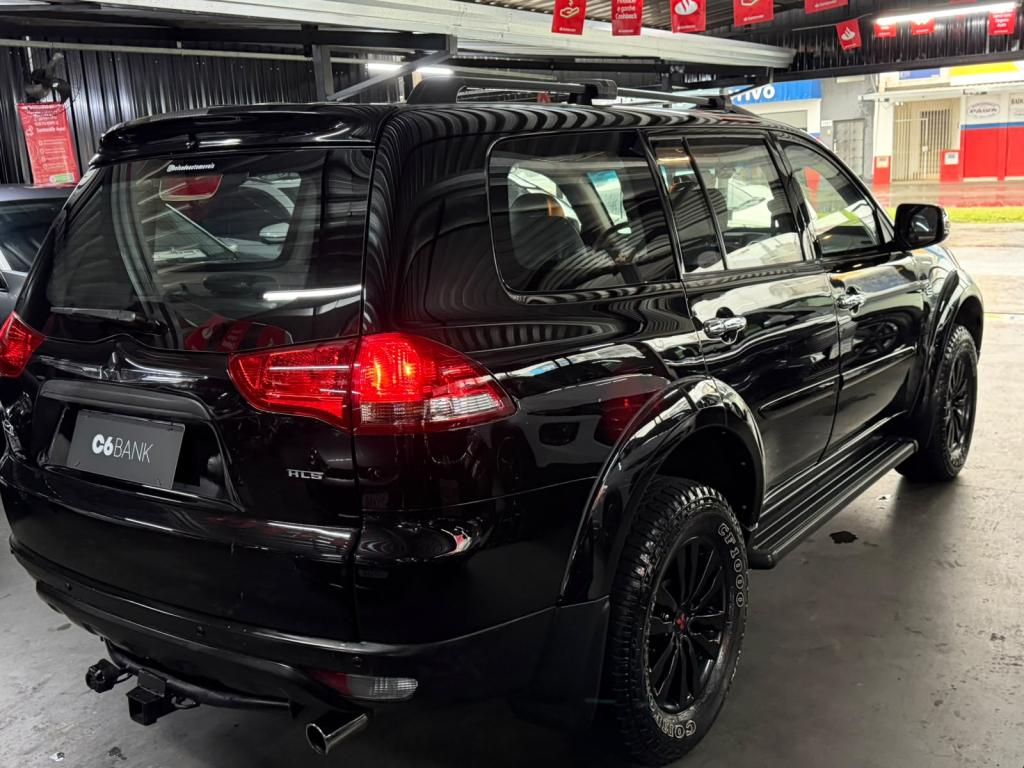 MITSUBISHI Pajero Dakar - Foto