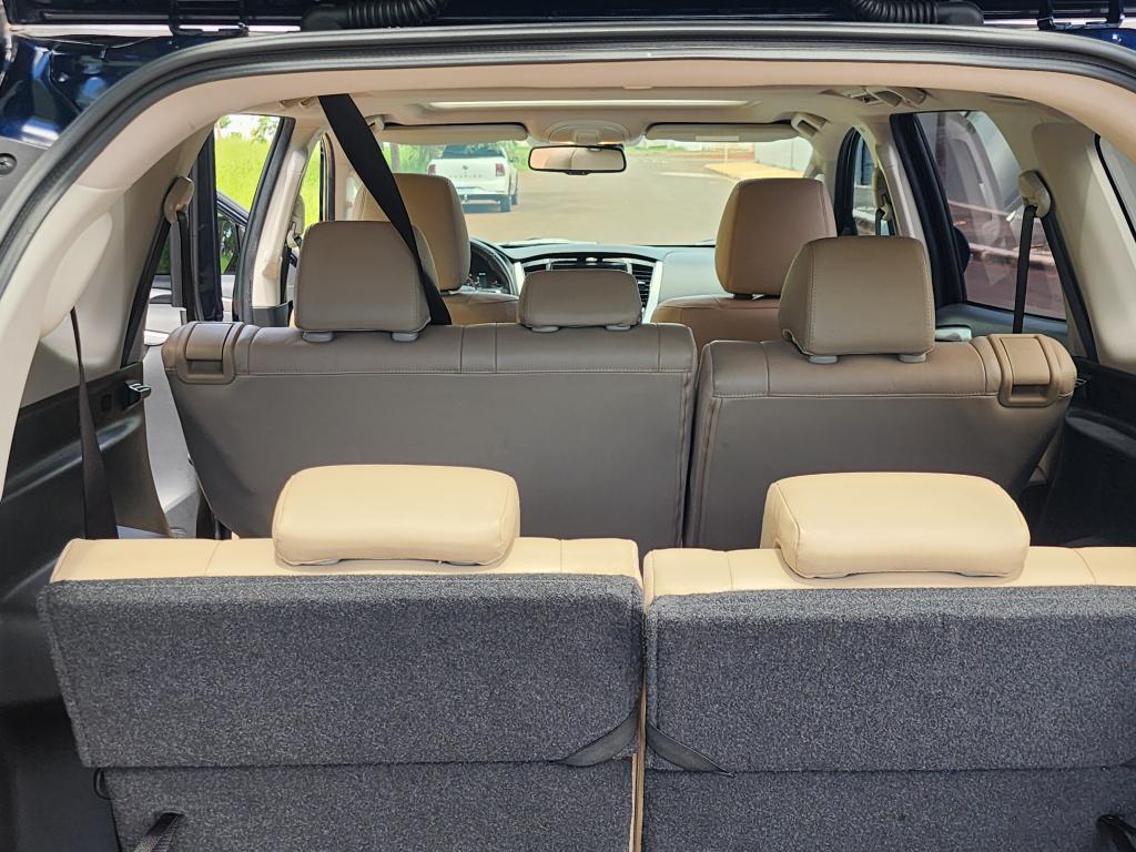 MITSUBISHI Pajero Sport - Foto