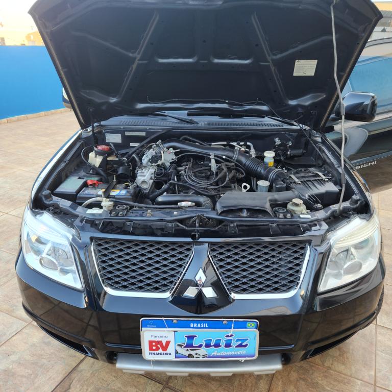 MITSUBISHI Pajero TR4 - Foto