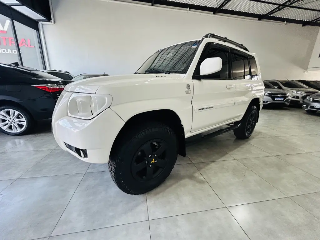 MITSUBISHI Pajero TR4 - Foto