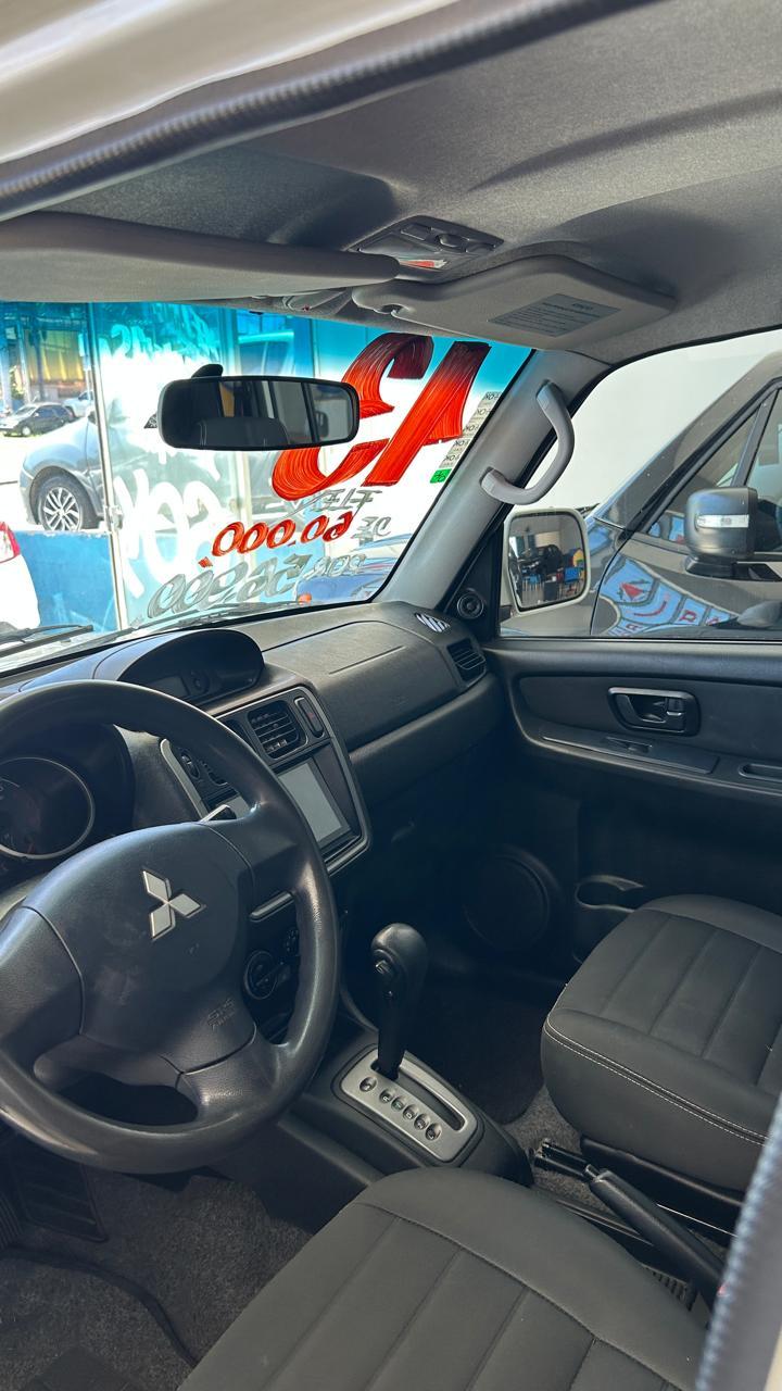 MITSUBISHI Pajero TR4 - Foto