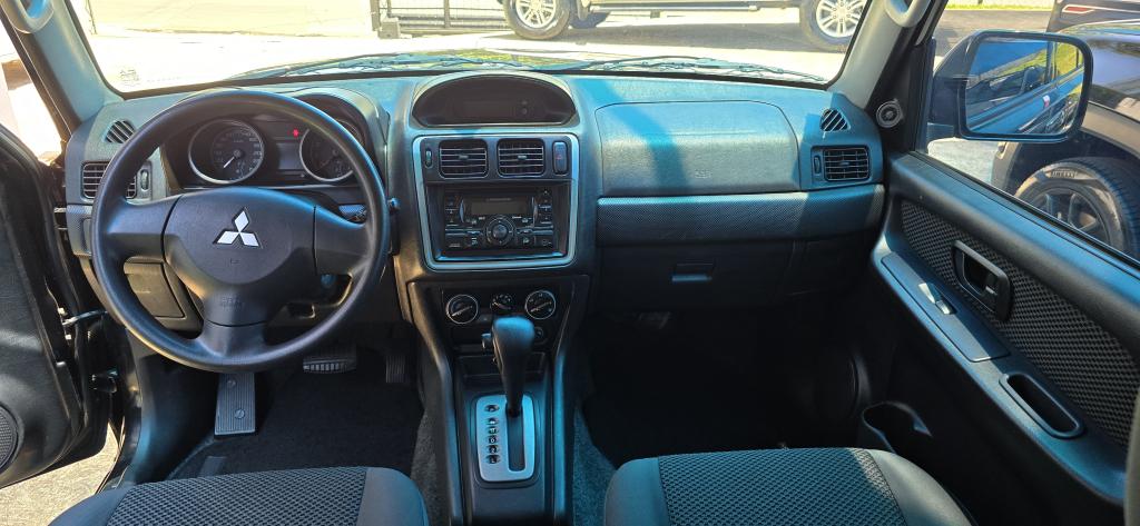 MITSUBISHI Pajero TR4 - Foto