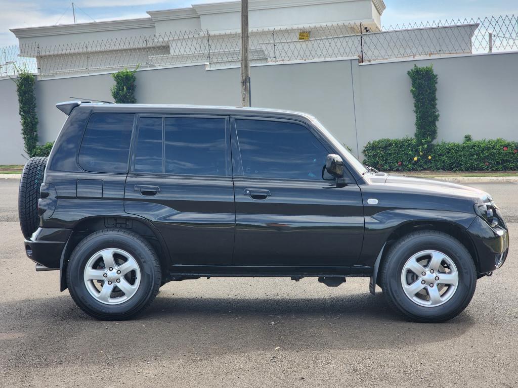 MITSUBISHI Pajero TR4 - Foto