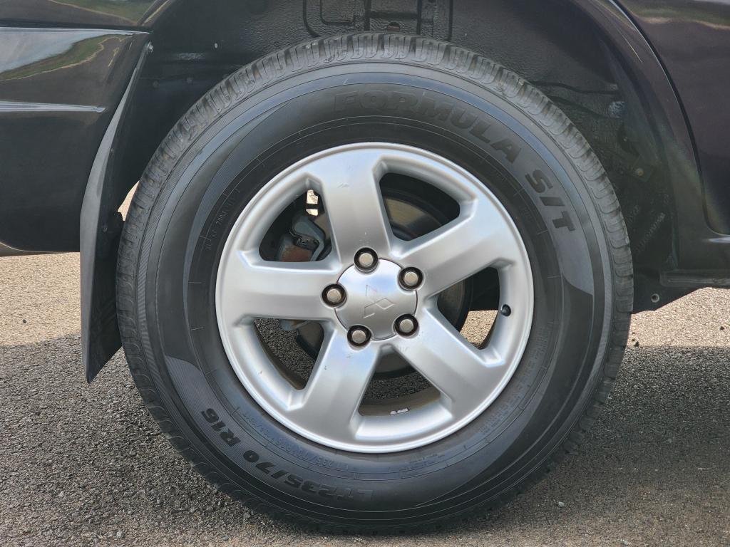 MITSUBISHI Pajero TR4 - Foto