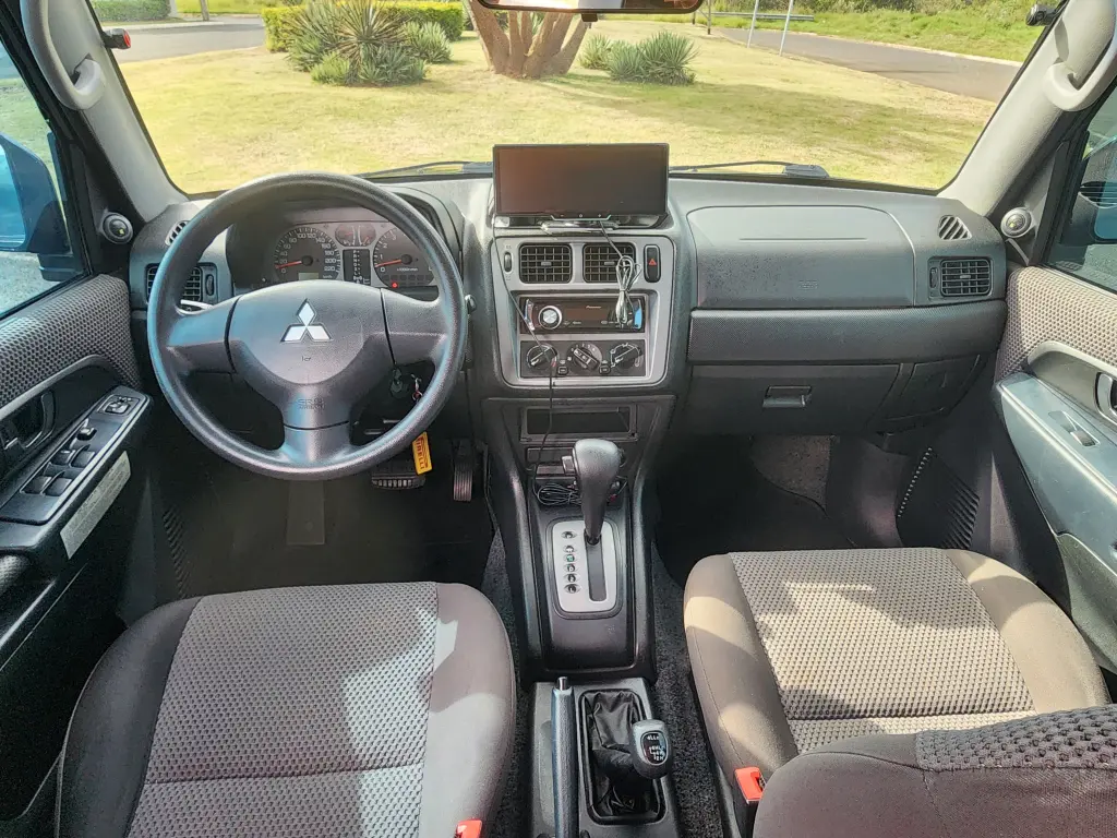 MITSUBISHI Pajero TR4 - Foto