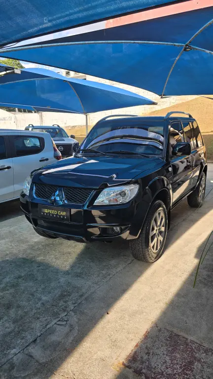 MITSUBISHI Pajero TR4 - Foto