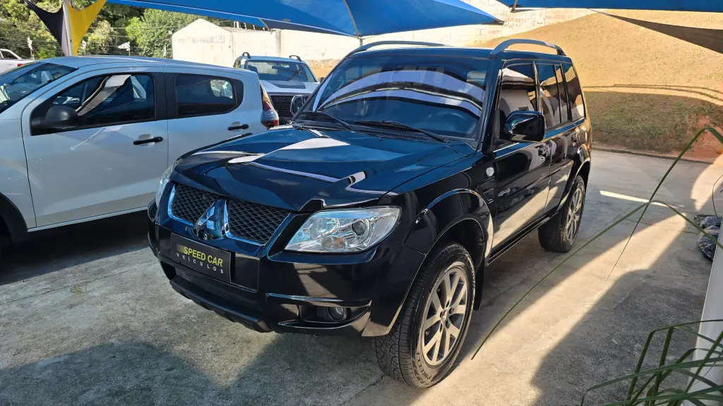 MITSUBISHI Pajero TR4
