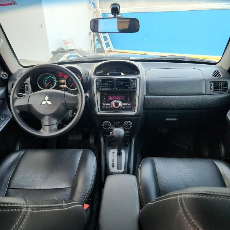 MITSUBISHI Pajero TR4 - Foto