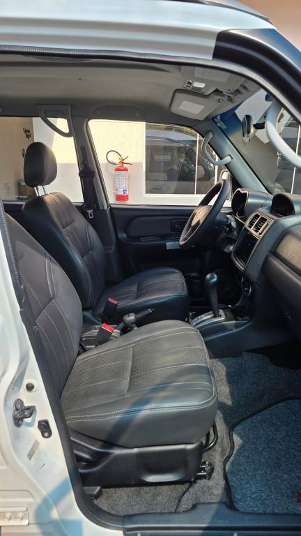 MITSUBISHI Pajero TR4 - Foto