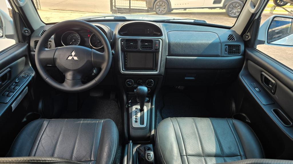 MITSUBISHI Pajero TR4 - Foto