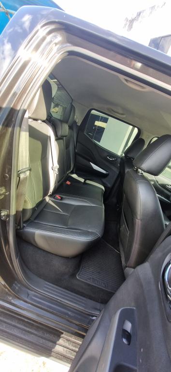 NISSAN Frontier - Foto