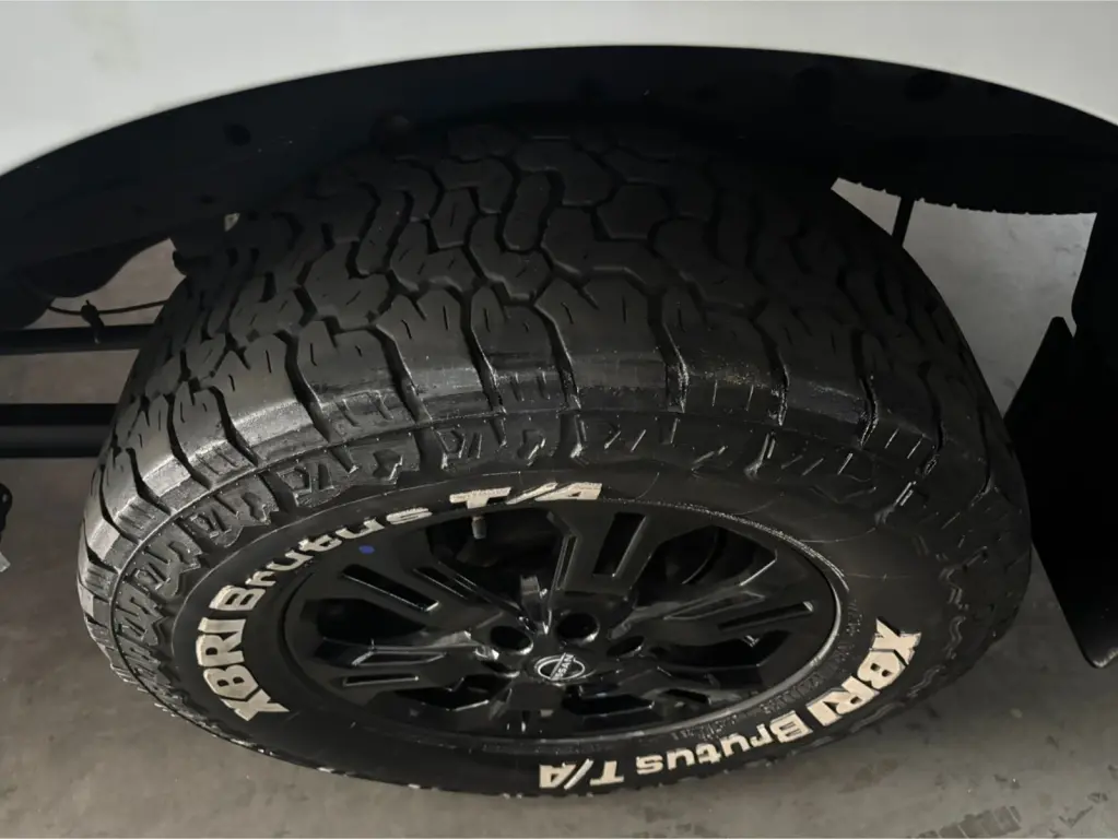 NISSAN Frontier - Foto