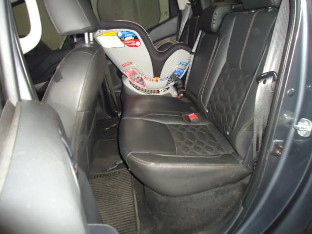 NISSAN Frontier - Foto