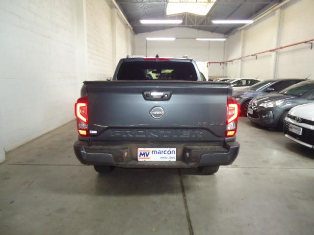 NISSAN Frontier - Foto