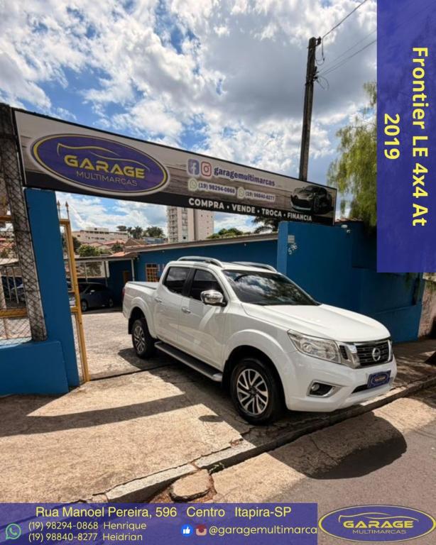 NISSAN Frontier - Foto