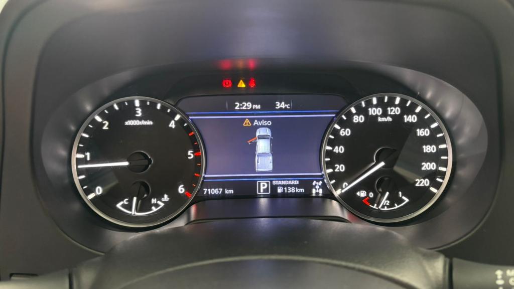 NISSAN Frontier - Foto