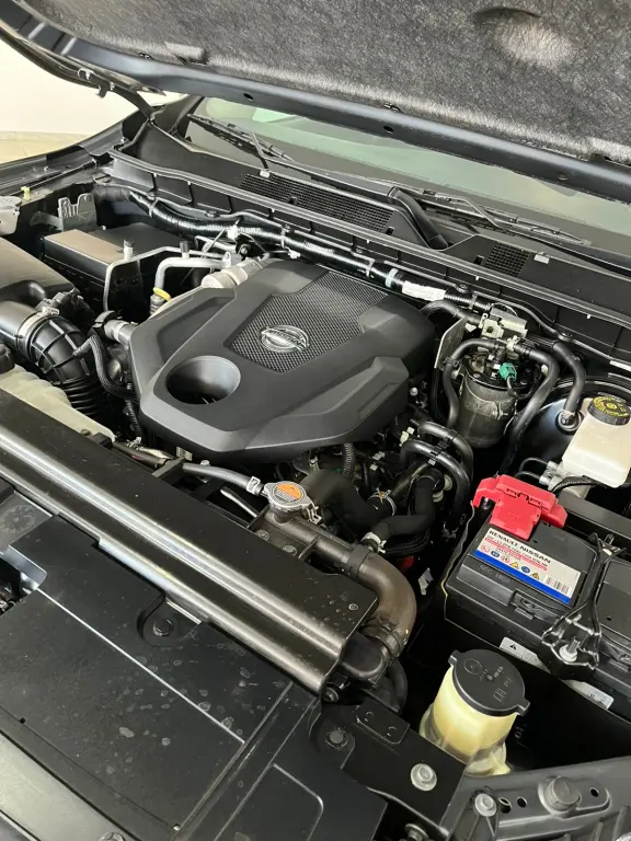 NISSAN Frontier - Foto