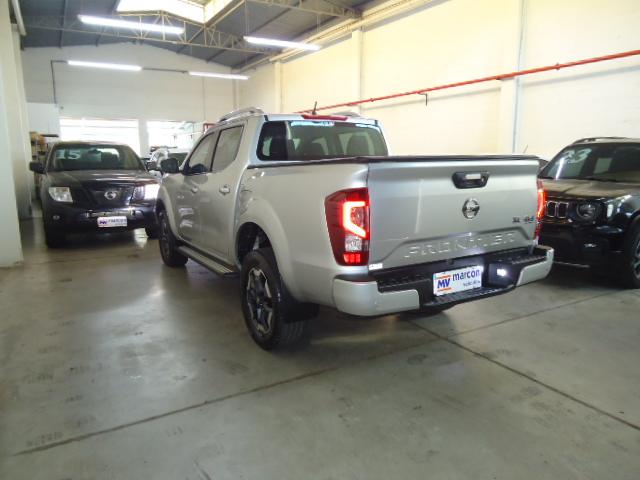 NISSAN Frontier - Foto