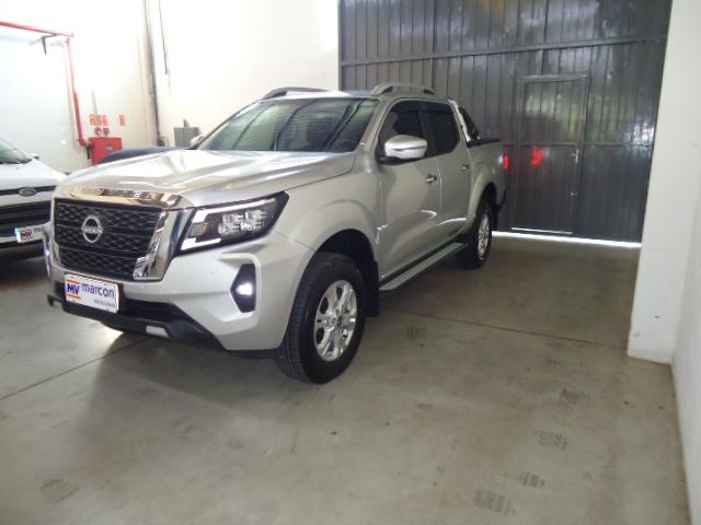 NISSAN Frontier - Foto