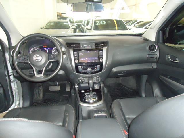 NISSAN Frontier - Foto