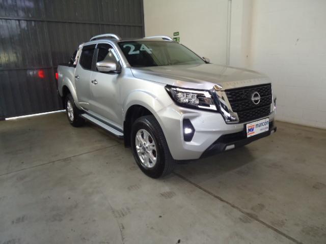 NISSAN Frontier - Foto