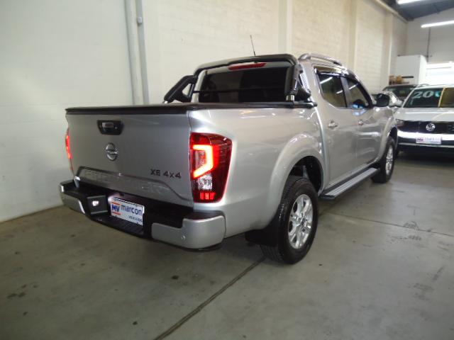 NISSAN Frontier - Foto