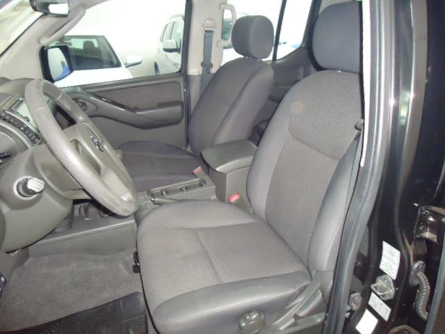 NISSAN Frontier - Foto