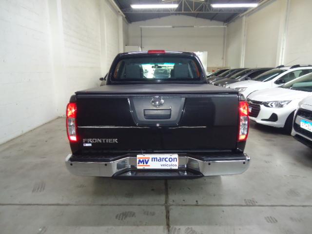 NISSAN Frontier - Foto