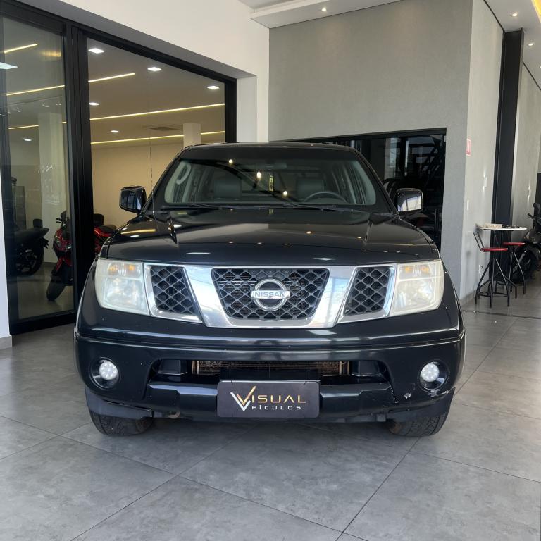 NISSAN Frontier - Miniatura