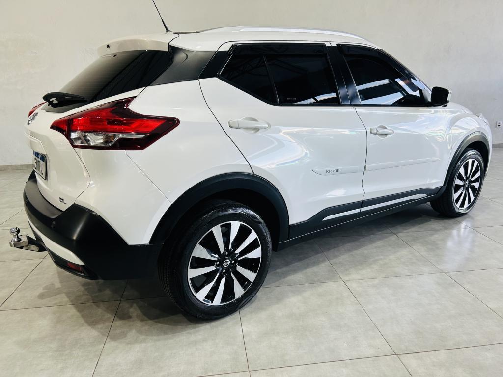 NISSAN Kicks - Foto