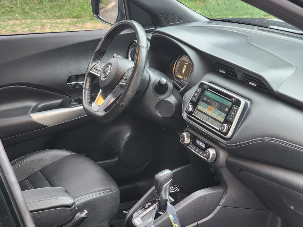 NISSAN Kicks - Foto