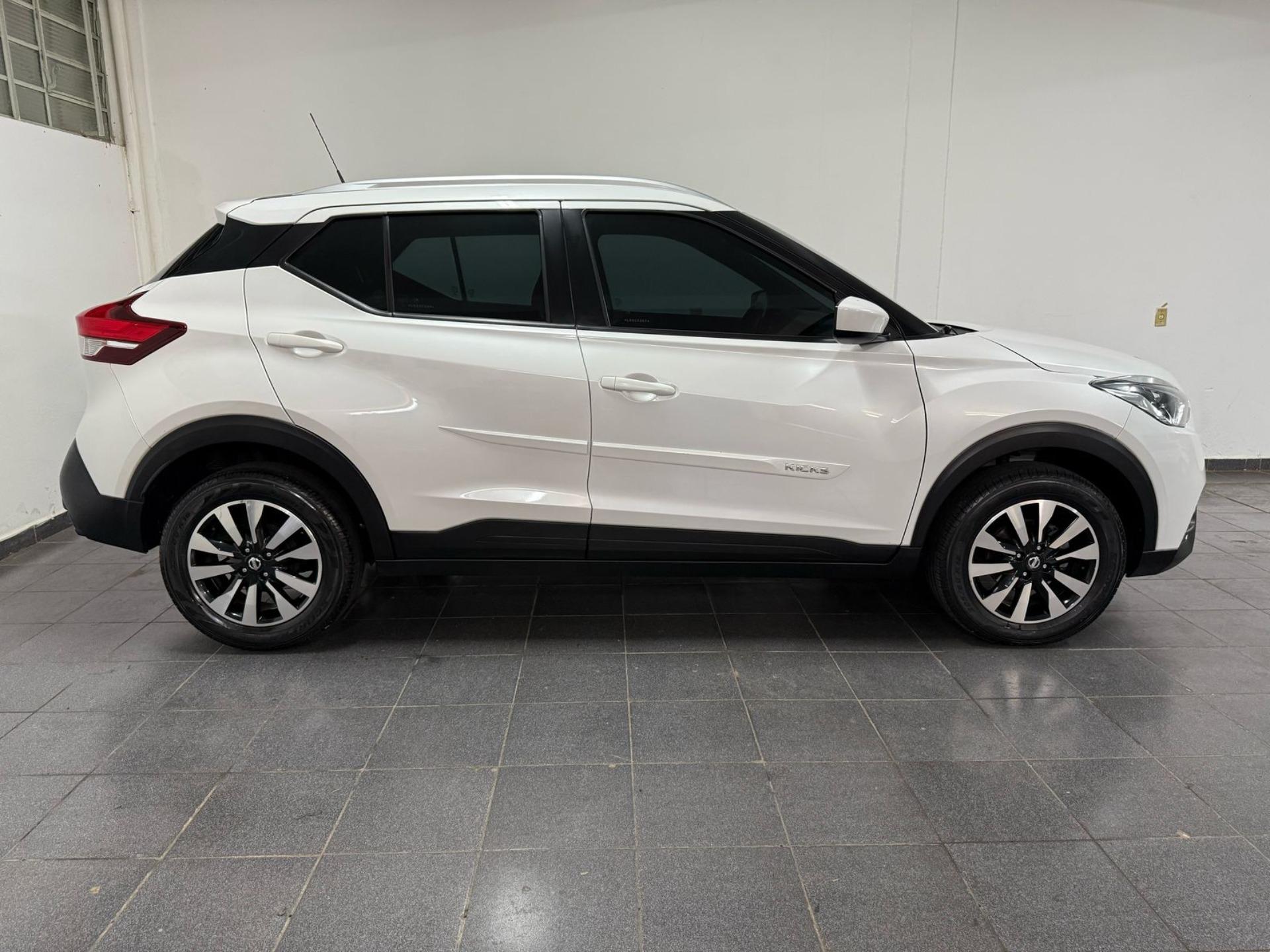 NISSAN Kicks - Foto