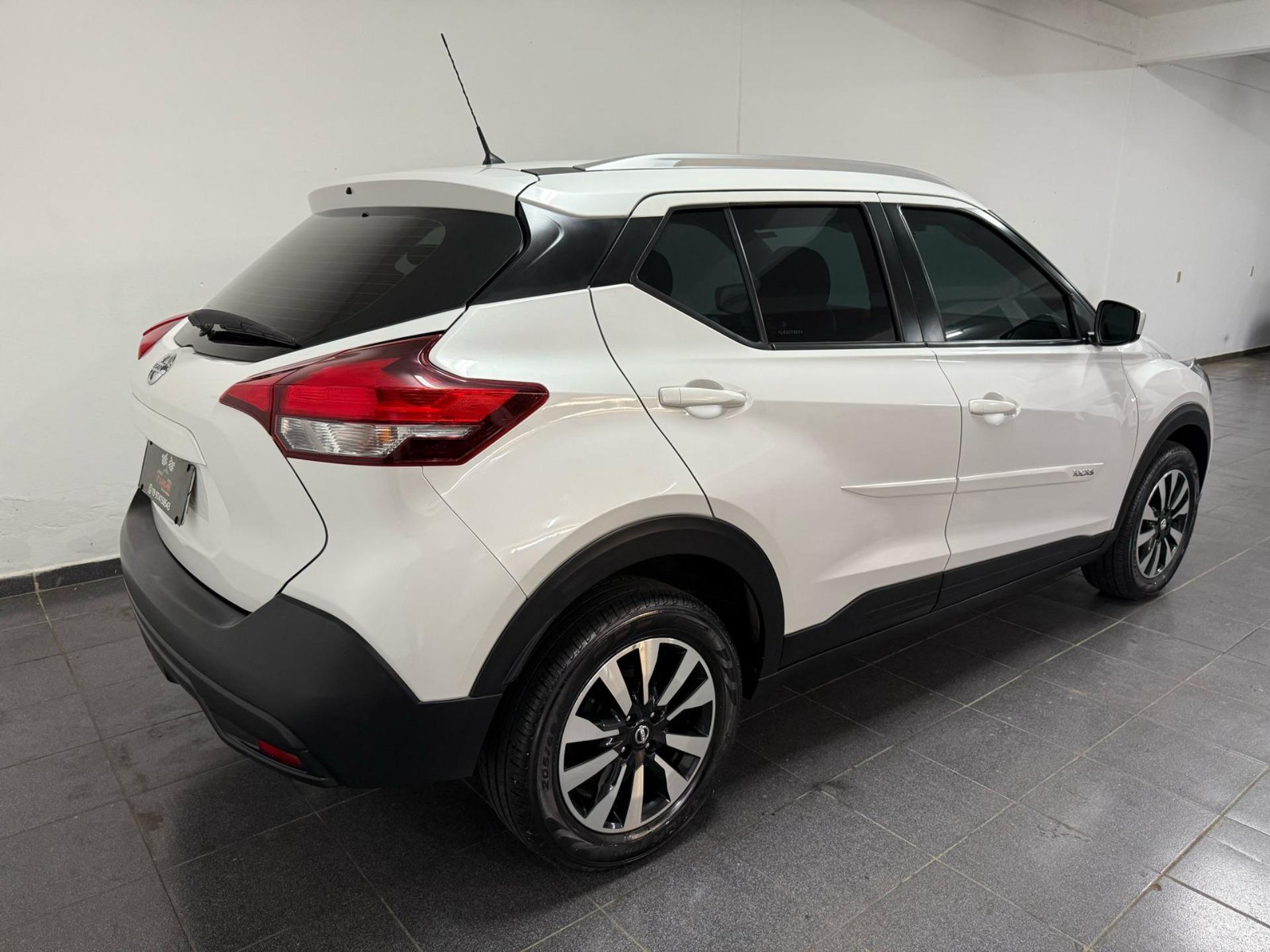 NISSAN Kicks - Foto