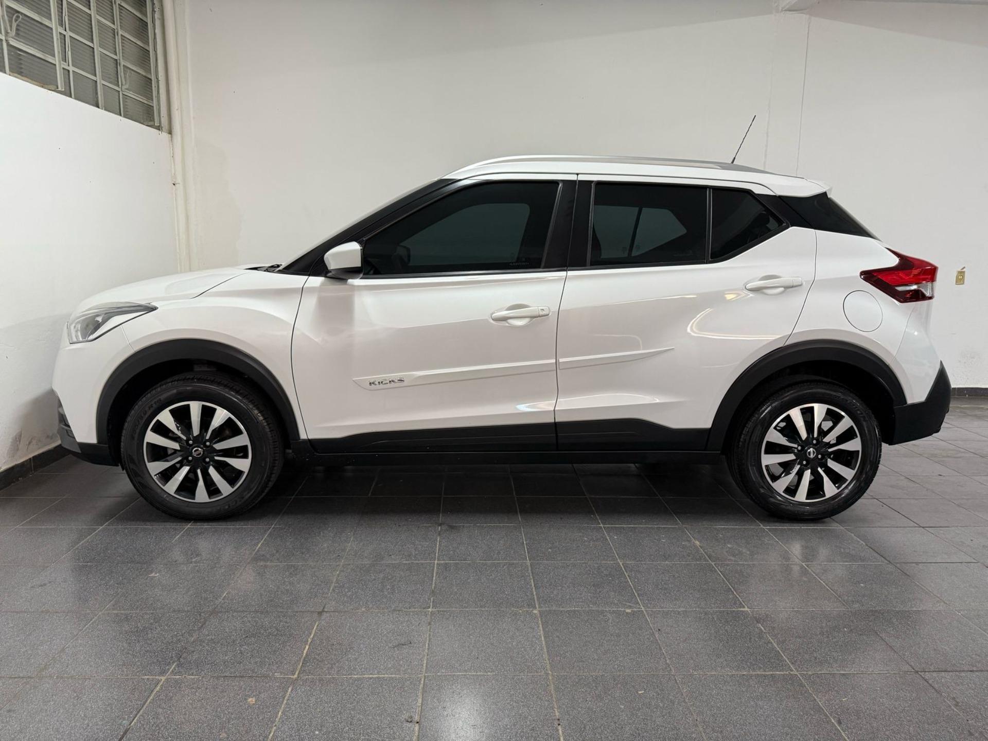 NISSAN Kicks - Foto
