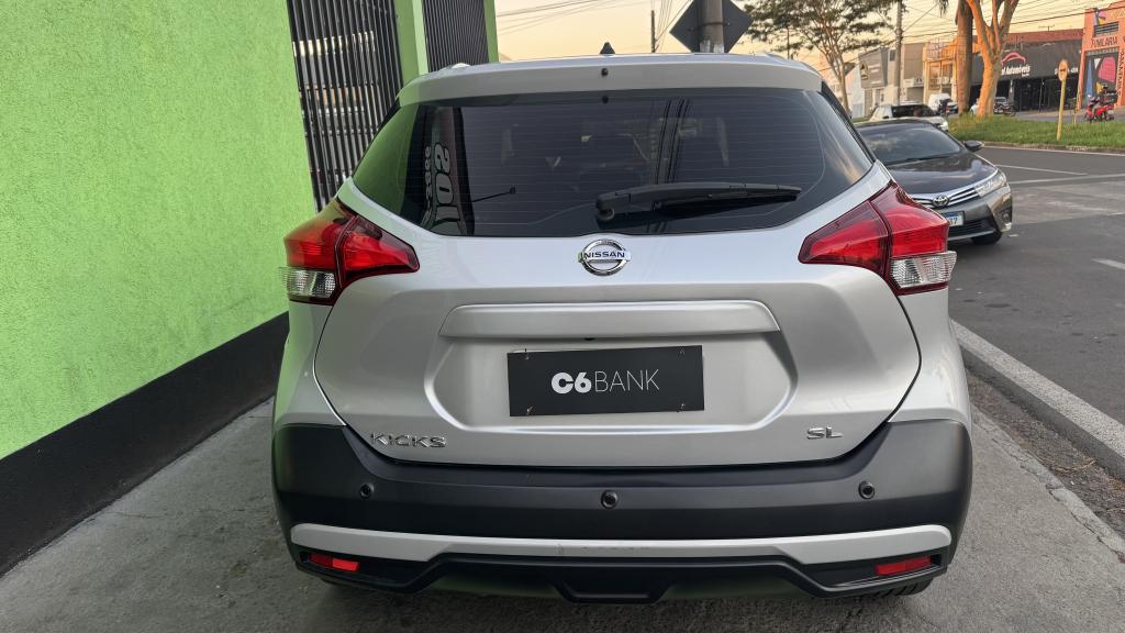 NISSAN Kicks - Foto
