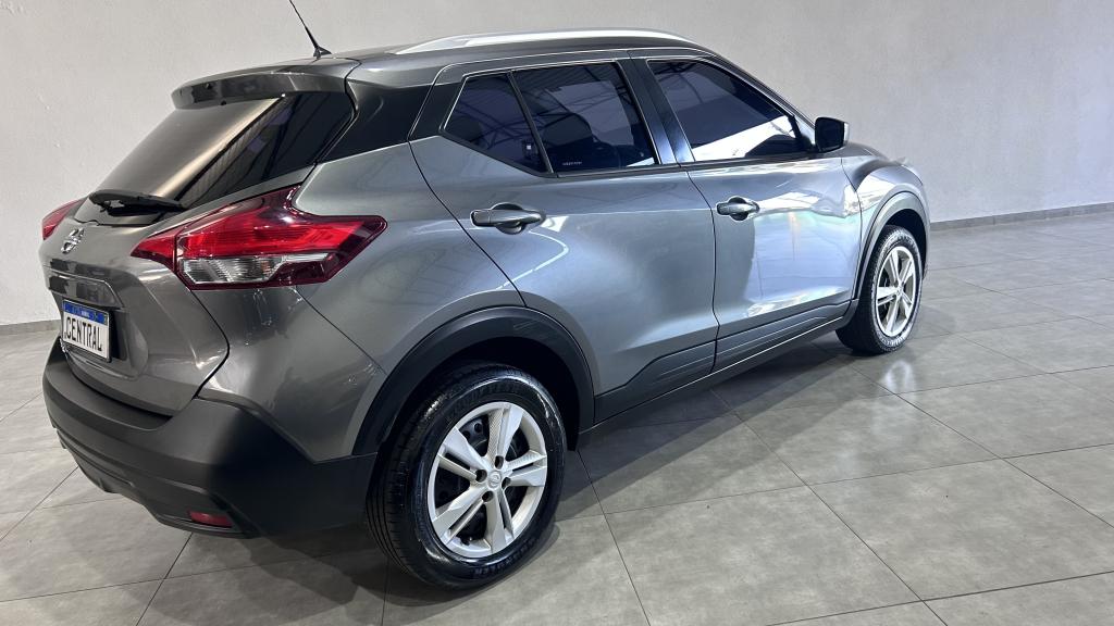 NISSAN Kicks - Foto