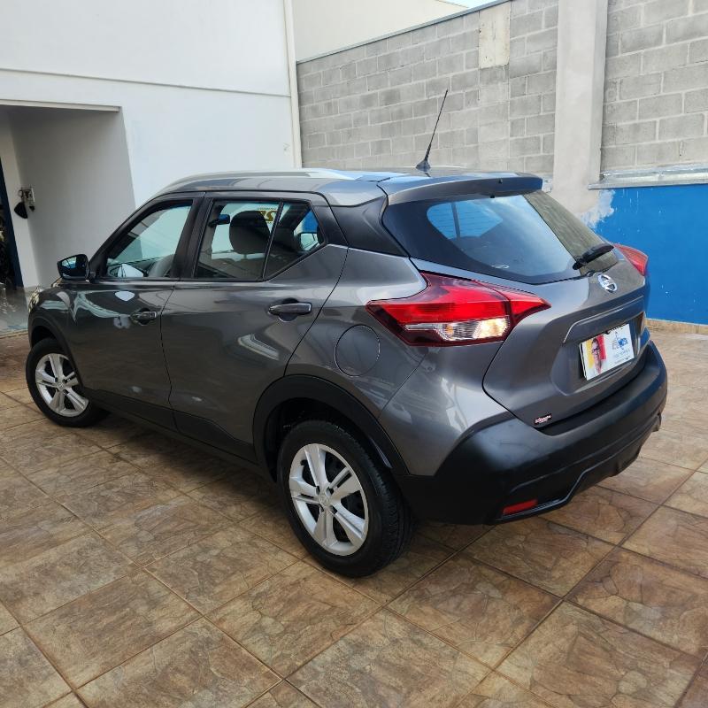 NISSAN Kicks - Foto