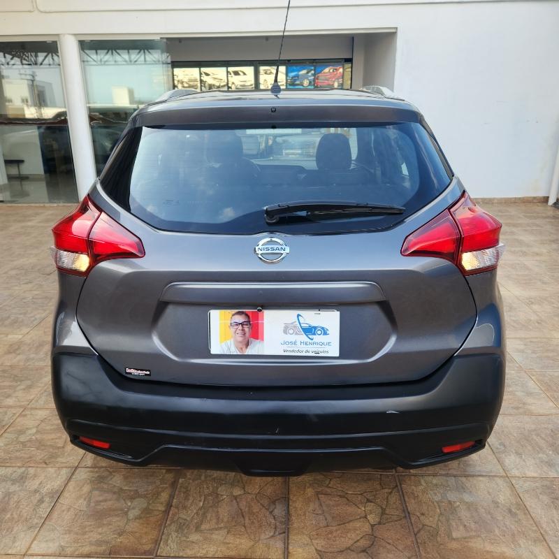 NISSAN Kicks - Foto