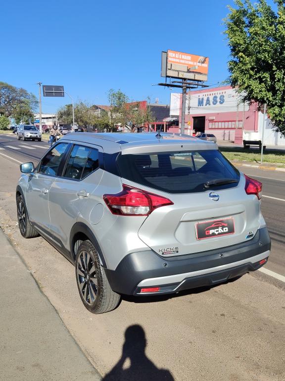 NISSAN Kicks - Foto