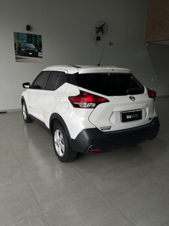 NISSAN Kicks - Foto