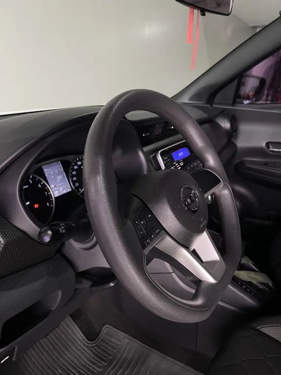 NISSAN Kicks - Foto
