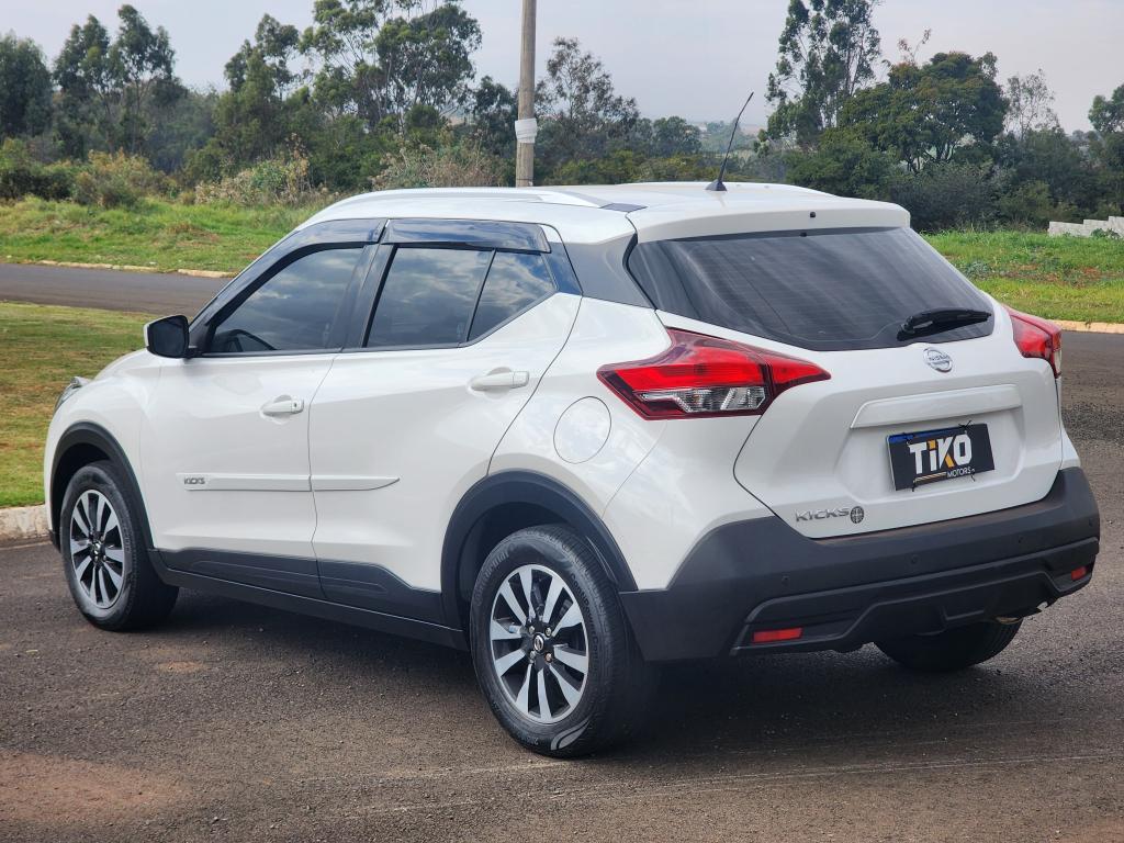 NISSAN Kicks - Foto