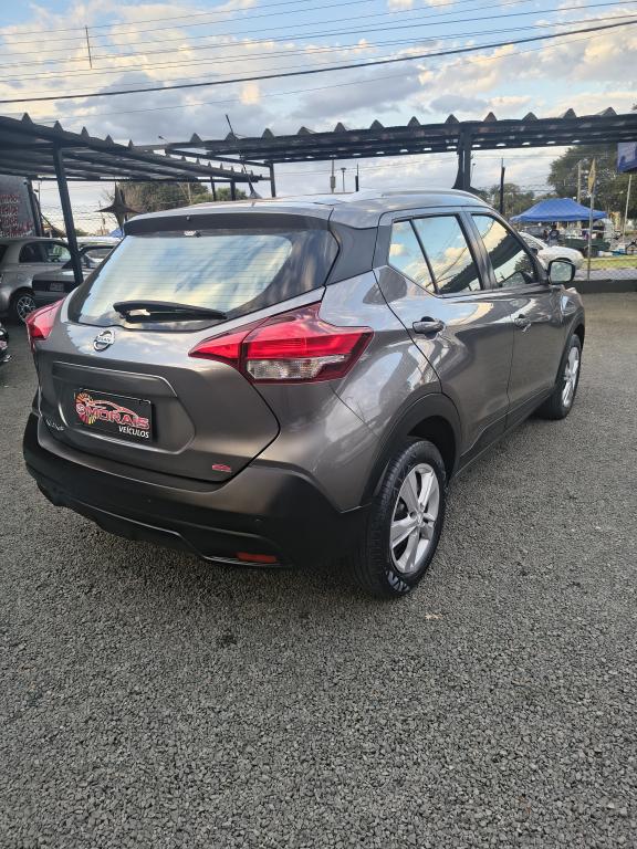 NISSAN Kicks - Foto