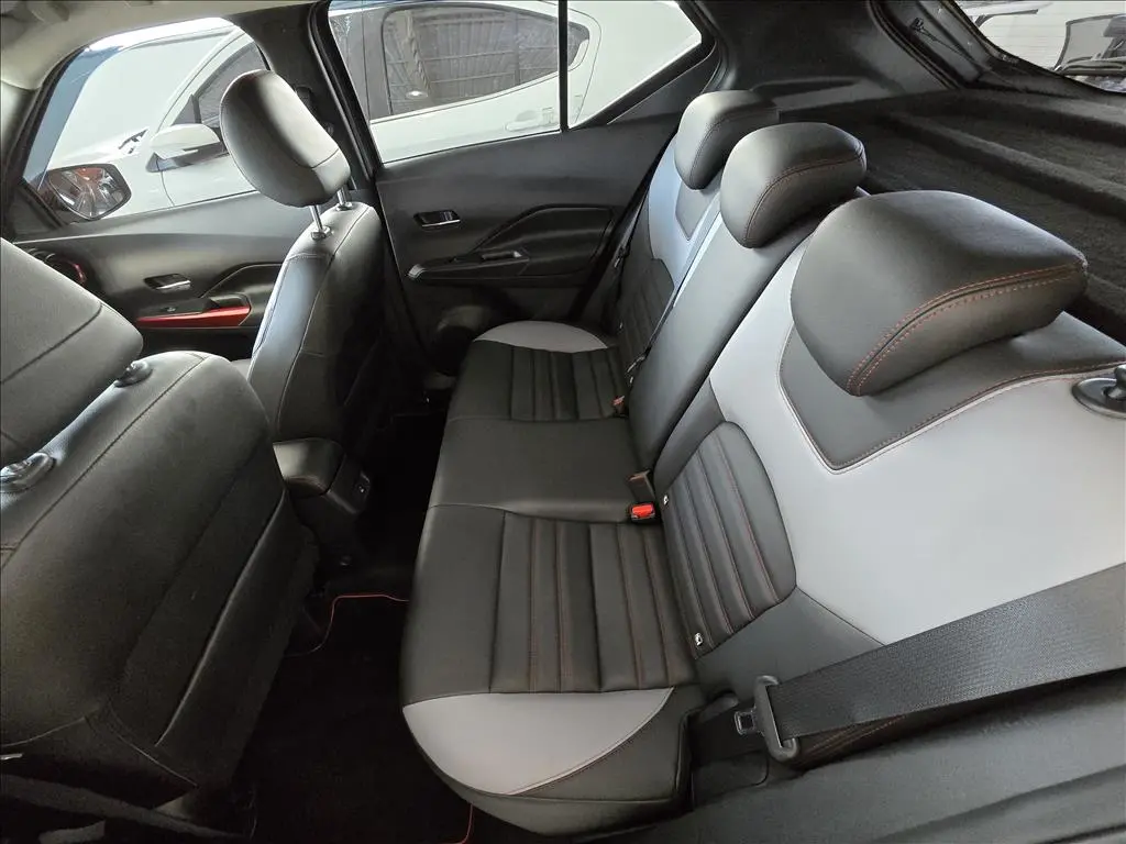 NISSAN Kicks - Foto