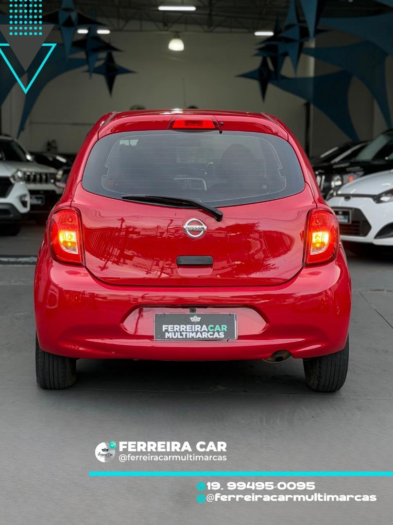 NISSAN March - Foto