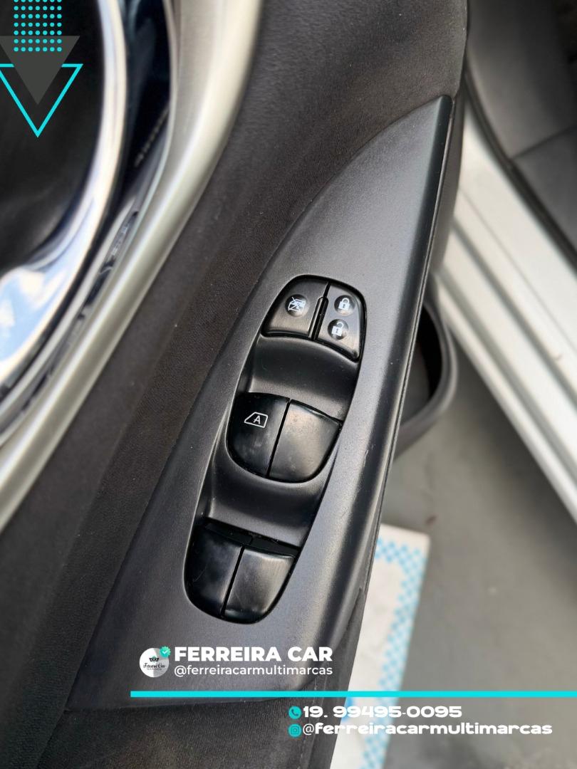 NISSAN Sentra - Foto