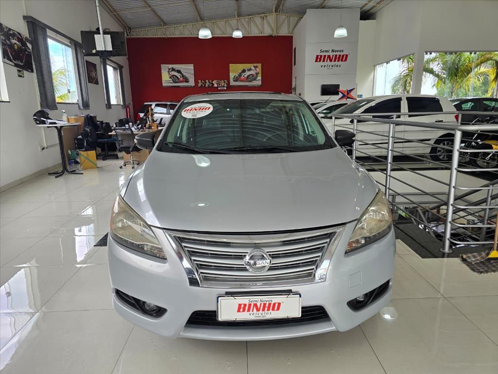 NISSAN Sentra - Foto